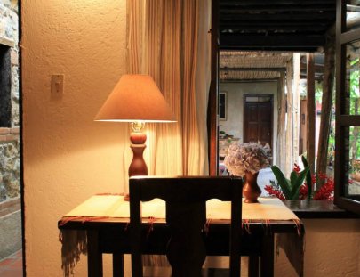 Hotel Casa Q`eqchi-Disfruta una estancia en la casa de nuestros abuelos Q`eqchis 