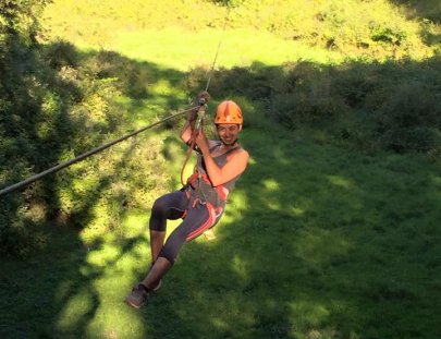 Cables de 10 mm de acero, puentes y escaleras colgantes en este circuito extremo de canopy en Chile - Osorno Extremo