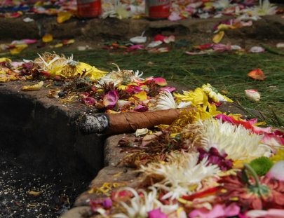 Reconecta y experimenta el fuego sagrado y ceremonia maya - Antigua Guatemala