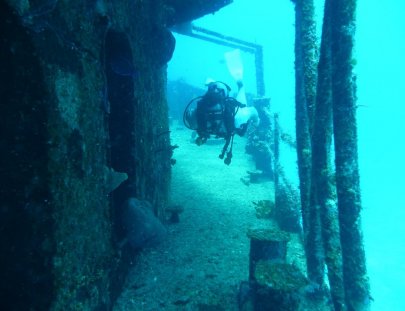 Babieca Dive Center-Completa un Curso de Aguas Abiertas en Quintana Roo