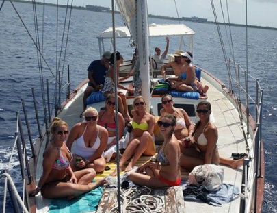 Tour de vela y snorkel en Cozumel - Cozumel Boat Trips