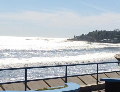 Sabas Beach Resort-Resort frente al mar en La Libertad