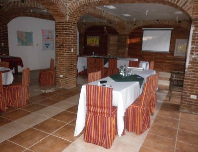 Hotel Santa Ana-Hotel céntrico con estilo colonial en Antigua Guatemala