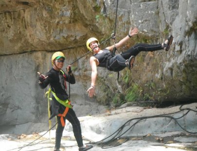 Jarabacoa Adventures-Desciende los cañones en Jarabacoa, Republica Dominicana