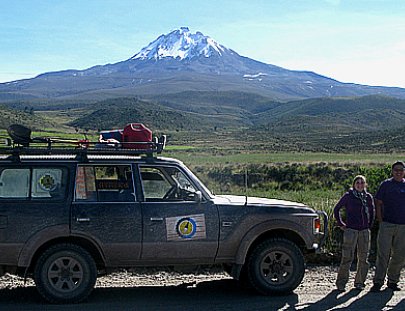 Peru Adventure Tours-Excursion 4x4 al rededor de 3 volcanes 