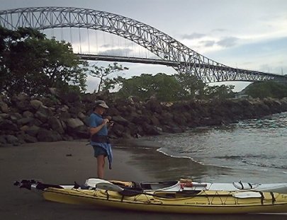 Xpediciones Tropicales-Explora los Senderos de Agua en el Canal de Panamá en kayak