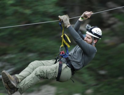 Cola De Mono-Tour de Canopy Cola de Mono