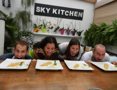 Skykitchen-¡Clases de Cocina Peruana en una terraza con  excelente vista de Lima!