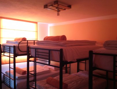 Casa Pallet-Un Hospedaje Conceptual en Madera Reciclada en Arequipa