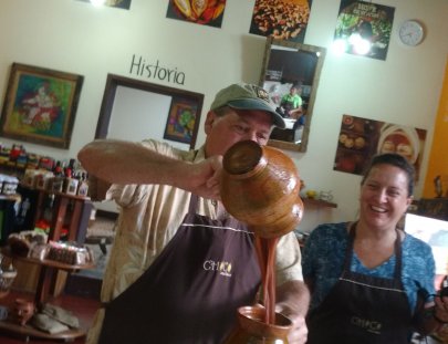 Chocomuseo -¡Taller y tour del chocolate + delicias para llevar a casa! 