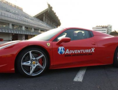 Adventure X-¡Vive esta experiencia al lado de un piloto profesional!