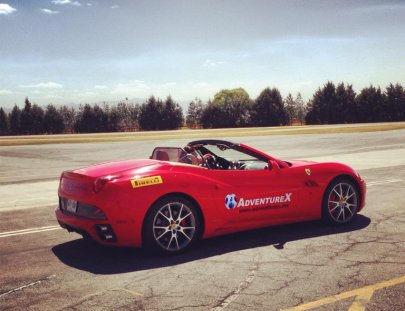 Adventure X-¡Vive esta experiencia al lado de un piloto profesional!