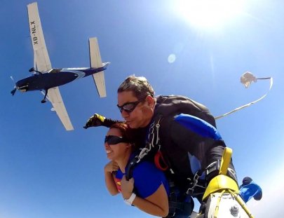 Salto tandem y caída libre con instructor - Skydive Mexico