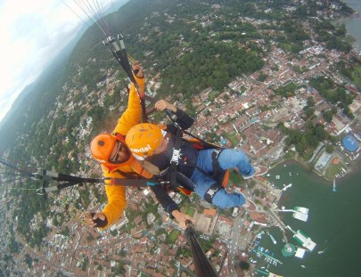 Alas Del Hombre-Vuelo en Parapente con Instructor