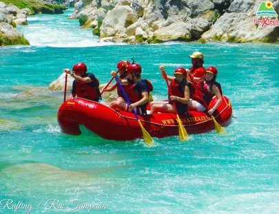 Huaxteca-Rafting en el río Micos clase II