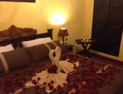 El Mesón De Antigua-Una noche romántica para los dos