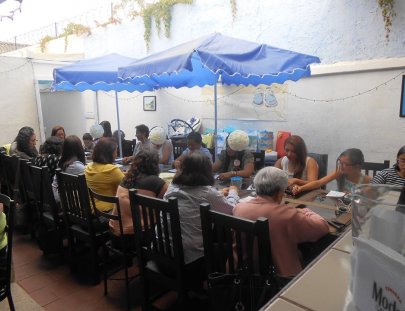 Frutos Del Mar-El lugar para disfrutar de los mejores mariscos