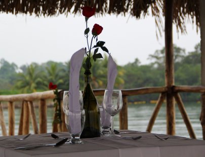 Hotel Amatique Bay Resort & Marina-Un Paraíso en el Caribe Guatemalteco