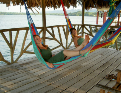 Hotel La Casa Rosada-Hospedate en un hotel rústico en la selva tropical de Livingston