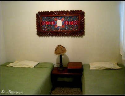 Hotel Los Nazarenos-Un hotel con ambiente hogareño y con una terraza con vista panorámica