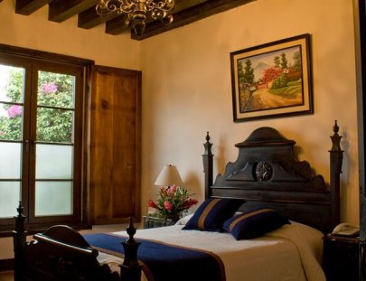 Hotel Posada Don Rodrigo-Hospédaje para 2 en un hotel de lujo, estilo colonial