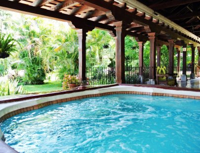 Hotel Real Plaza-Lujosa estadía en un lugar al clásico estilo colonial