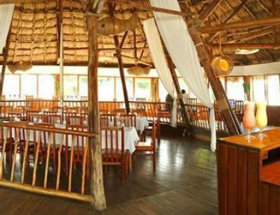 Maya Internacional-Disfruta kayaking en un Hotel con vista al Lago Peten Itzá