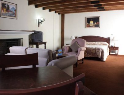 Pensión Bonifaz-Hospedaje Frente al Parque Central de Quetzaltenango