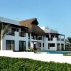 Maya Jade Resort-Vacaciones en arena negra formada por 30 volcanes