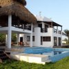 Maya Jade Resort-Vacaciones en arena negra formada por 30 volcanes