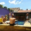 Tropicana Hostal Antigua-El único hostal en antigua guatemala con piscina 