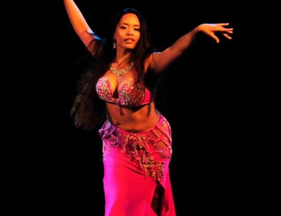 Natalia Bellydance- Los movimientos de la danza del vientre árabe