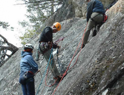 Huellas  Aventuras Y Expediciones-Aprende a escalar roca sobre Morro de la Guarita