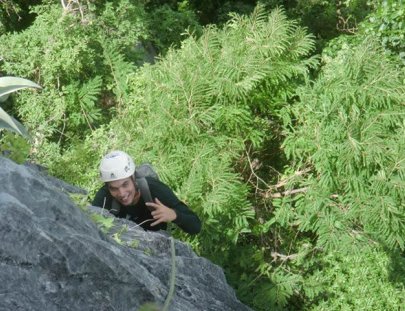 Climbing Venezuela- Escala de roca caliza en los Morros de San Juan 