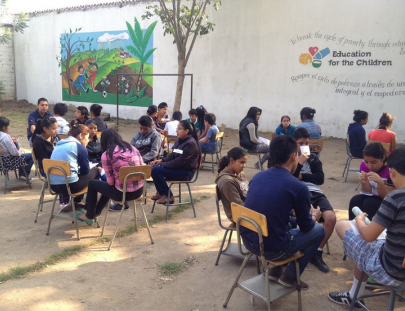 Educación para los niños - Education for the Children