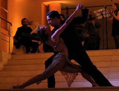 Clases de tango, personalizadas especialmente para tí - Tango & Tango
