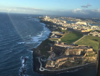 Observa el Fuerte de San Felipe del Morro desde un Helicoptero - Puerto Rico Helitours