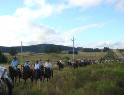 Huellas Cabalgatas Por Uruguay-Cabalgata en Los Hermosos Paisajes de Uruguay