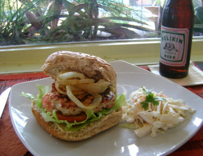 Mesa Cafe-Hamburguesas de Isla con un sabor fenomenal