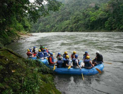 El Largo Recorrido, un día de rafting en los ríos de Ecuador - Happy Gringo Travel