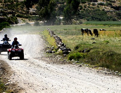 Peru Adventure Tours-Descubre el area rural en 4 llantas