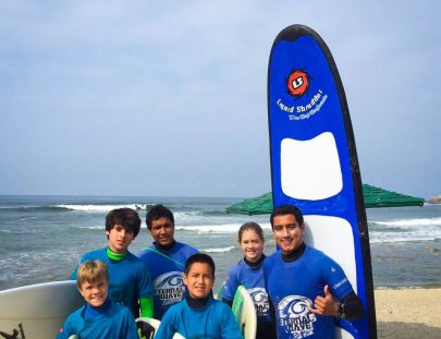Eternal Wave Surf School-Aprende a Surfear con Profesionales en Lima