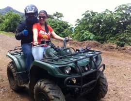 Cuadritour El Salvador-Aventuroso tour en Cuatrimoto por las plantaciones y la jungla en El Salvador  