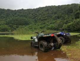 Cuadritour El Salvador-Aventuroso tour en Cuatrimoto por las plantaciones y la jungla en El Salvador  