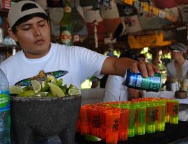 Cozumel Bar Hop-Que siga la fiesta con el Bar Hop Tour de Cozumel