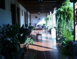 Histórico y acogedor hotel en Antigua Guatemala - Hostal San Nicolas