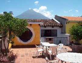 Hotel Posada Don Valentino-Un lindo hotel rodeado de jardines