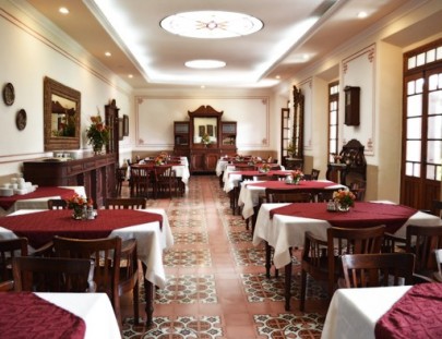 Hotel Aurora-Hotel Aurora 