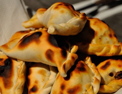 Prepara Las Famosas Empanadas Argentinas - Cristina Brino